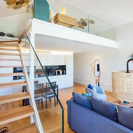 Loft Living Apartment *