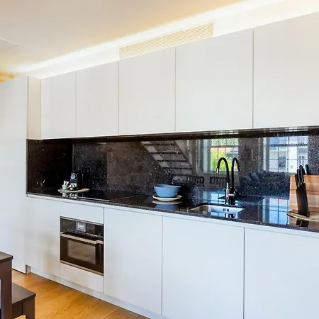 Loft Living Апартаменты