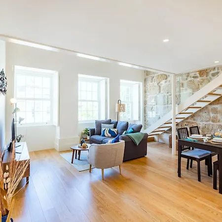 Loft Living Порту
